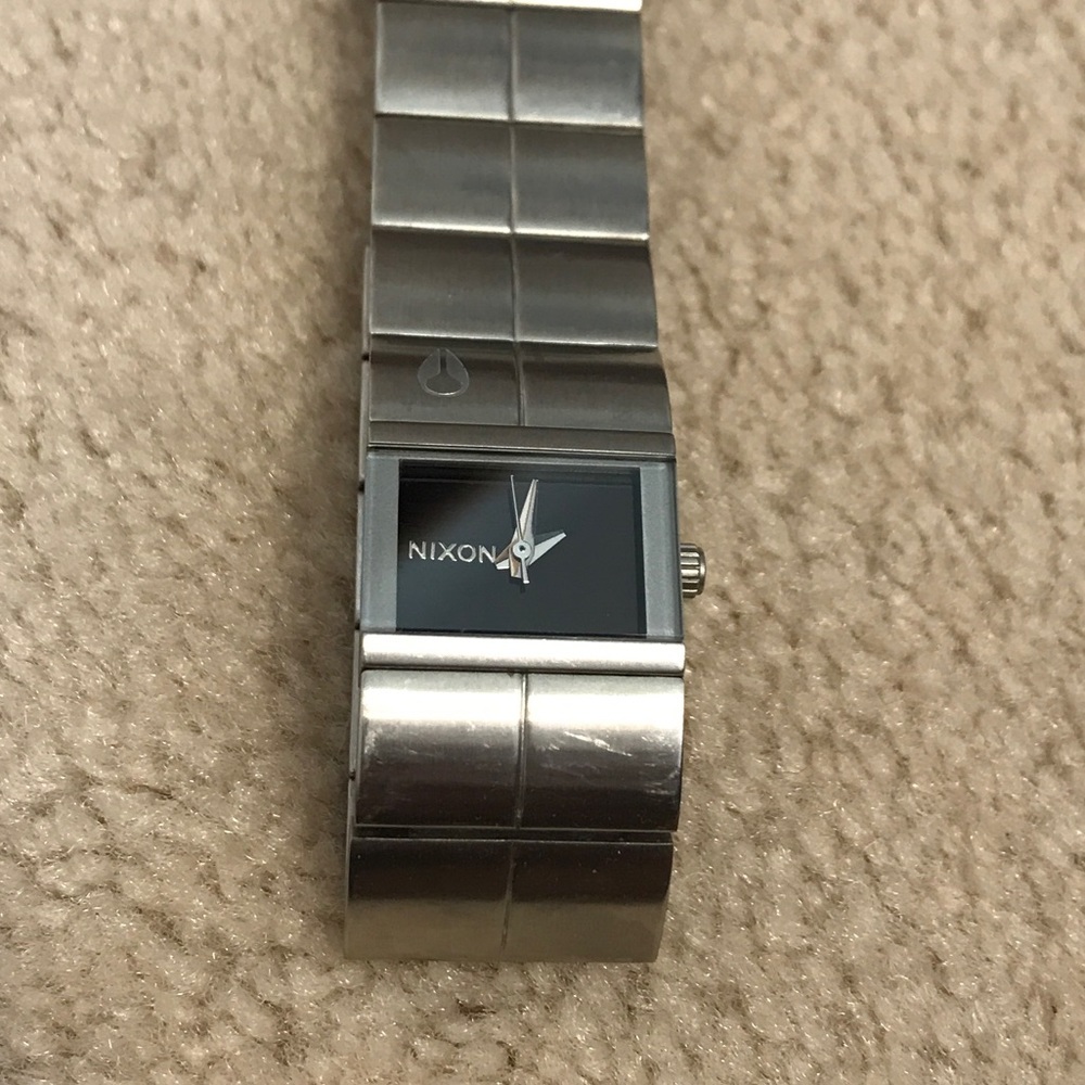 Nixon Brickhouse The Cougar watch